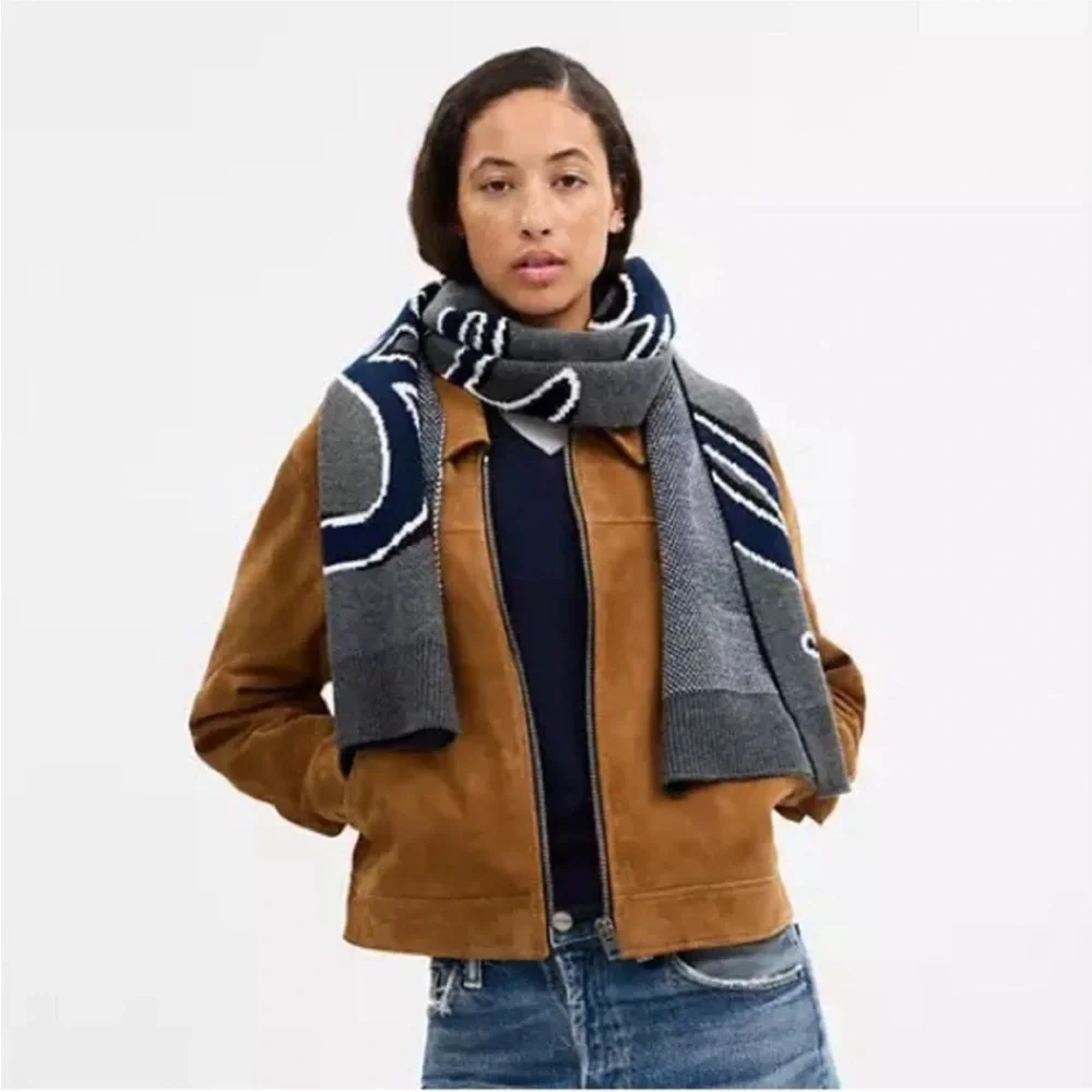 NWT Coach Script Print Knit Muffler Scarf - Picture 5 of 5